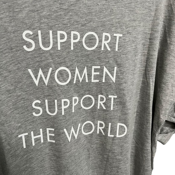 Sweaty Betty Gray Graphic Tee - Picture 5 of 9